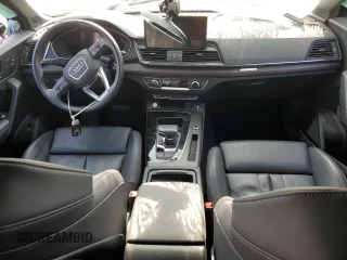 2022 Audi Q5 Sportback S line Premium Plus z VIN WA15ABFYXN2084829, wystawiony jako Copart lot #56194865 z przebiegiem Nie podano mil oraz Szkoda całkowita • Salvage title. Historia ofert i sprzedaży dostępna na DreamBid. Obrazek 8.