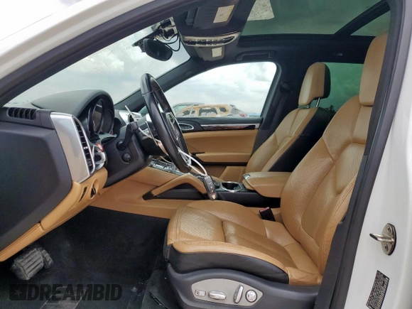 2016 Porsche Cayenne with VIN WP1AA2A28GLA08786, listed as a Copart auction lot 65449985 with 189,718 mi miles and Clean title. Bid and sale history available at DreamBid. Image 7.