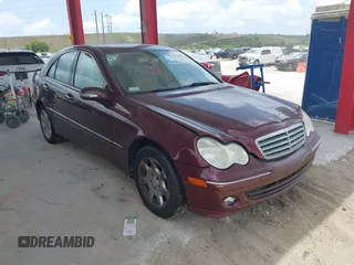 2006 Mercedes-Benz C 280 Luxury z VIN WDBRF92H26F777846, wystawiony jako IAAI lot #42320023 z przebiegiem 142 803 mil mil oraz . Historia ofert i sprzedaży dostępna na DreamBid. Obrazek 1.