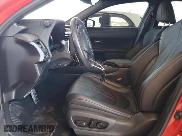 2019 Lexus UX 200 с VIN JTHY3JBH6K2007690, выставлен на аукционе Copart как лот 57912595 с пробегом 46 884 миль миль и Списание • Salvage title. История ставок и продаж доступна на DreamBid. Изображение 7.