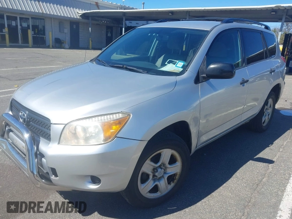 2008 Toyota RAV4 with VIN JTMBD33V686058256, listed as a IAAI auction lot 41867392 with 130,400 mi miles. Bid and sale history available at carsss.com. Image 2.