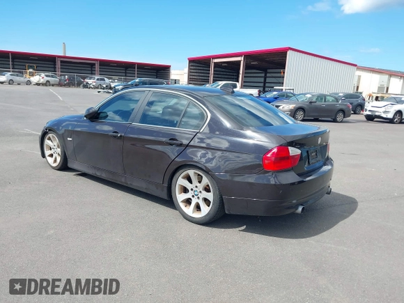 2007 BMW 3 Series 335i with VIN WBAVB73517PA88476, listed as a IAAI auction lot 42300906 with 133,341 mi miles and . Bid and sale history available at DreamBid. Image 3.