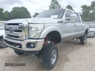 2013 Ford F-250 XL z VIN 1FT7W2BT4DEB27388, wystawiony jako IAAI lot #42244172 z przebiegiem 264 075 mil mil oraz . Historia ofert i sprzedaży dostępna na DreamBid. Obrazek 17.