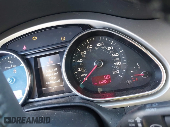 2011 Audi Q7 3.0L TDI Premium Plus with VIN WA1LMAFE3BD002843, listed as a IAAI auction lot 41609039 with 152,021 mi miles. Bid and sale history available at carsss.com. Image 7.