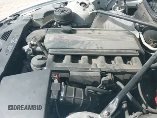 2003 BMW Z4 2.5i z VIN 4USBT33493LS45585, wystawiony jako IAAI lot #43145741 z przebiegiem 185 449 mil mil oraz . Historia ofert i sprzedaży dostępna na DreamBid. Obrazek 12.