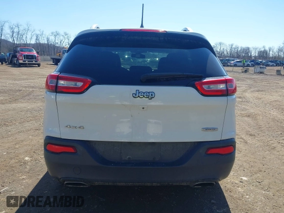 2015 Jeep Cherokee Latitude with VIN 1C4PJMCS8FW624375, listed as a IAAI auction lot 41848679 with 148,130 mi miles and . Bid and sale history available at DreamBid. Image 16.