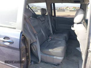 2005 Honda Odyssey EX-L with VIN 5FNRL38755B007567, listed as a IAAI auction lot 41952348 with 183,514 mi miles and . Bid and sale history available at carsss.com. Image 8.