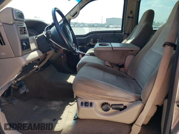 2002 Ford F-350 XL with VIN 3FTSW31F62MA15436, listed as a Copart auction lot 75384314 with 284,637 mi miles and Salvage Title. Bid and sale history available at DreamBid. Image 7.