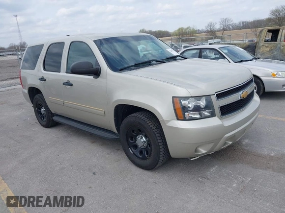 2013 Chevrolet Tahoe Commercial with VIN 1GNLC2E07DR266441, listed as a IAAI auction lot 42062162 with 133,321 mi miles and . Bid and sale history available at DreamBid. Image 1.
