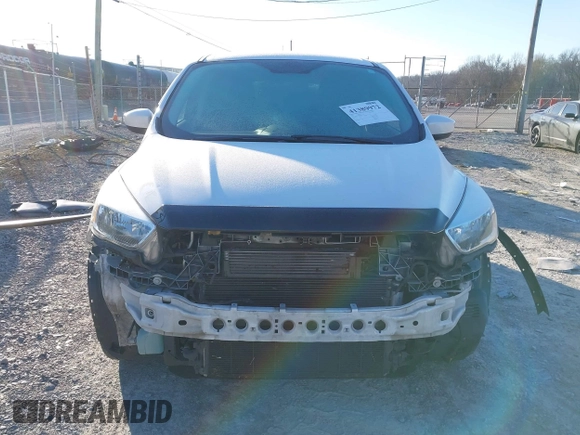 2017 Ford Escape SE z VIN 1FMCU0GD5HUB35744, wystawiony jako IAAI lot #41389972 z przebiegiem 171 623 mil mil oraz . Historia ofert i sprzedaży dostępna na DreamBid. Obrazek 13.