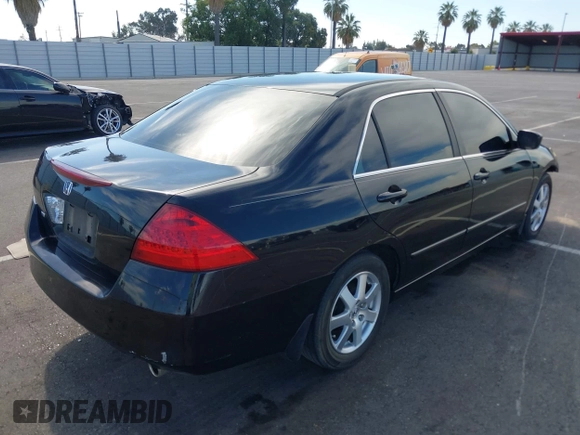 2006 Honda Accord LX с VIN 1HGCM66396A058277, выставлен на аукционе IAAI как лот 42651117 с пробегом 178 621 миль миль и . История ставок и продаж доступна на DreamBid. Изображение 4.
