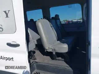2016 Ford Transit Passenger XL z VIN 1FBZX2CM2GKB51339, wystawiony jako IAAI lot #41429005 z przebiegiem 215 896 mil mil oraz . Historia ofert i sprzedaży dostępna na DreamBid. Obrazek 8.