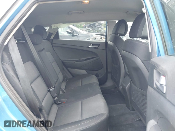 2016 Hyundai Tucson SE z VIN KM8J3CA46GU158341, wystawiony jako IAAI lot #42211047 z przebiegiem 84 112 mil mil oraz . Historia ofert i sprzedaży dostępna na DreamBid. Obrazek 8.