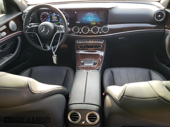 2021 Mercedes-Benz E-Class E 450 with VIN W1KZF5KB1MA940945, listed as a Copart auction lot 68541314 with 35,151 mi miles and Salvage Title. Bid and sale history available at carsss.com. Image 8.