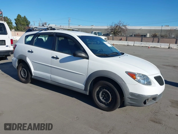 2007 Pontiac Vibe with VIN 5Y2SL65867Z417601, listed as a IAAI auction lot 41322664 with 136,664 mi miles. Bid and sale history available at carsss.com. Image 1.