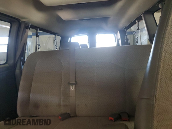2018 Chevrolet Express Passenger LT с VIN 1GAZGPFGXJ1244873, выставлен на аукционе Copart как лот 44595725 с пробегом 149 127 миль миль и Списание • Salvage title. История ставок и продаж доступна на DreamBid. Изображение 10.