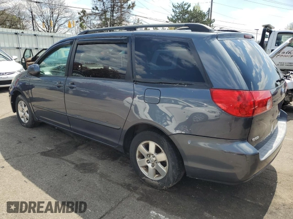 2006 Toyota Sienna XLE with VIN 5TDZA22C76S413580, listed as a Copart auction lot 52452535 with 165,195 mi miles and Clean Title. Bid and sale history available at carsss.com. Image 2.