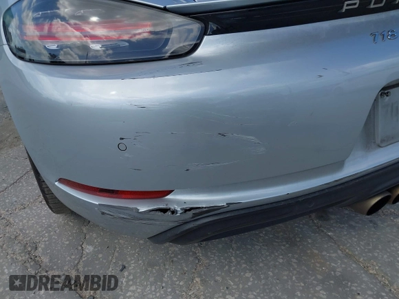2017 Porsche Cayman S with VIN WP0AB2A87HS285634, listed as a IAAI auction lot 41949961 with 57,422 mi miles and . Bid and sale history available at DreamBid. Image 12.