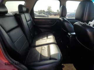 2007 Ford Escape Limited with VIN 1FMYU94147KA97549, listed as a Copart auction lot 55021385 with 231,533 mi miles and Salvage title. Bid and sale history available at DreamBid. Image 11.