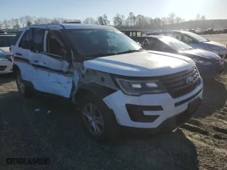 2019 Ford Police Interceptor Utility with VIN 1FM5K8AR2KGA31039, listed as a Copart auction lot 50120465 with 73,554 mi miles and Salvage Title. Bid and sale history available at carsss.com. Image 4.