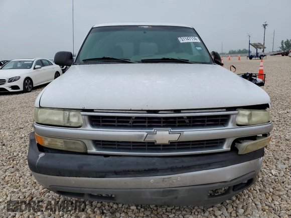 2002 Chevrolet Suburban LT with VIN 3GNEC16Z12G363244, listed as a Copart auction lot 51147114 with 261,559 mi miles and Salvage Title. Bid and sale history available at carsss.com. Image 5.