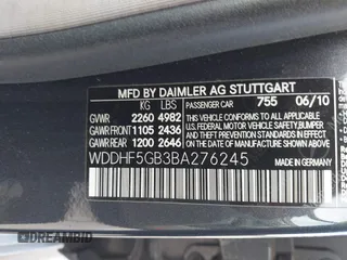 2011 Mercedes-Benz E-Class E 350 Luxury with VIN WDDHF5GB3BA276245, listed as a IAAI auction lot 42062138 with 112,979 mi miles. Bid and sale history available at carsss.com. Image 9.