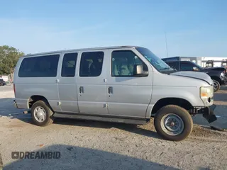 2008 Ford Econoline Passenger XL with VIN 1FBNE31LX8DA80014, listed as a IAAI auction lot 42183949 with 130,092 mi miles and . Bid and sale history available at DreamBid. Image 13.