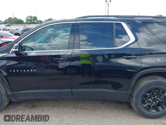 2020 Chevrolet Traverse LT Cloth with VIN 1GNERGKW7LJ199477, listed as a IAAI auction lot 42217904 with 21,269 mi miles and . Bid and sale history available at DreamBid. Image 14.