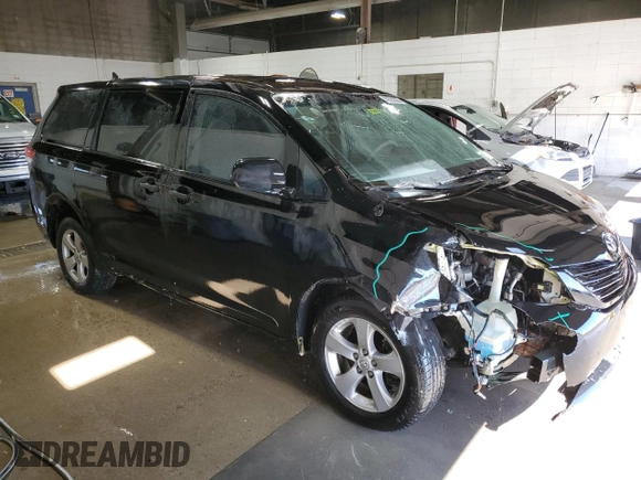 2014 Toyota Sienna L with VIN 5TDZK3DC6ES470318, listed as a Copart auction lot 45523325 with 175,316 mi miles and Salvage Title. Bid and sale history available at carsss.com. Image 4.