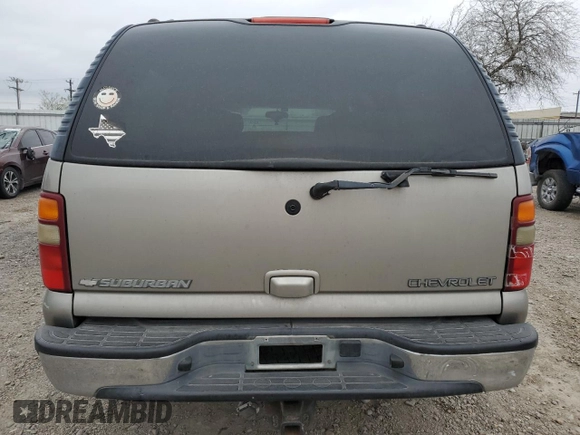 2003 Chevrolet Suburban LT with VIN 3GNEC16Z13G228217, listed as a Copart auction lot 45280225 with 240,438 mi miles and Salvage Title. Bid and sale history available at carsss.com. Image 6.