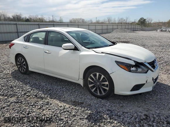 2017 Nissan Altima SL with VIN 1N4AL3AP4HC183685, listed as a Copart auction lot 50643665 with 74,049 mi miles and Salvage title. Bid and sale history available at DreamBid. Image 4.