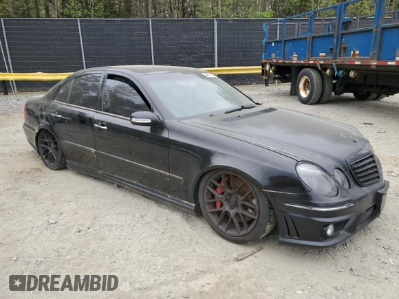 2004 Mercedes-Benz E 55 AMG with VIN WDBUF76J44A412106, listed as a Copart auction lot 54076525 with 166,081 mi miles and Clean Title. Bid and sale history available at DreamBid. Image 4.