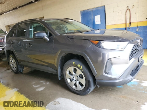 2021 Toyota RAV4 LE with VIN 2T3F1RFV1MC198301, listed as a Copart auction lot 62084275 with 47,285 mi miles and Salvage title. Bid and sale history available at DreamBid. Image 4.