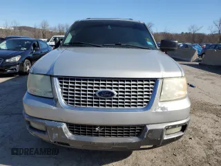 2004 Ford Expedition XLT with VIN 1FMFU16W24LA90624, listed as a Copart auction lot 52452175 with 215,224 mi miles and Clean Title. Bid and sale history available at carsss.com. Image 5.