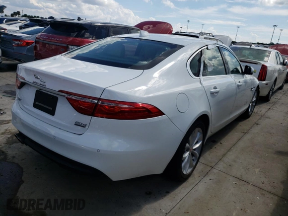 2017 Jaguar XF with VIN SAJBJ4BN6HCY31696, listed as a Copart auction lot 61645972 with Not Provided miles and . Bid and sale history available at DreamBid. Image 4.