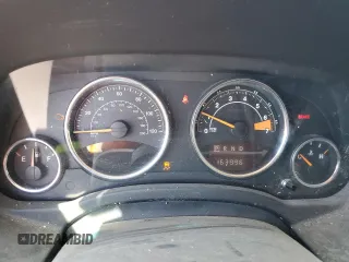 2016 Jeep Compass Latitude z VIN 1C4NJCEAXGD735156, wystawiony jako Copart lot #56607755 z przebiegiem 163 996 mil mil oraz Szkoda całkowita • Salvage title. Historia ofert i sprzedaży dostępna na DreamBid. Obrazek 9.