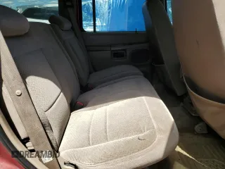 2000 Mercury Mountaineer with VIN 4M2ZU76E8YUJ09828, listed as a Copart auction lot 62706994 with 215,356 mi miles and Non Repairable. Bid and sale history available at carsss.com. Image 11.
