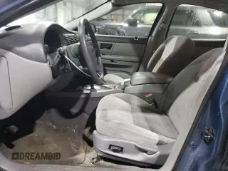 2004 Ford Taurus SE z VIN 1FAFP532X4A187754, wystawiony jako Copart lot #51262185 z przebiegiem 121 663 mil mil oraz Szkoda całkowita • Salvage title. Historia ofert i sprzedaży dostępna na DreamBid. Obrazek 7.