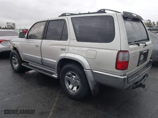 1997 Toyota 4Runner Limited with VIN JT3GN87R5V0021375, listed as a IAAI auction lot 41529146 with 226,304 mi miles. Bid and sale history available at carsss.com. Image 3.