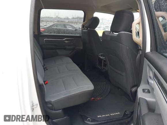 2019 Ram 1500 Big Horn с VIN 1C6SRFFT0KN538889, выставлен на аукционе IAAI как лот 42002519 с пробегом 71 432 миль миль и . История ставок и продаж доступна на DreamBid. Изображение 8.