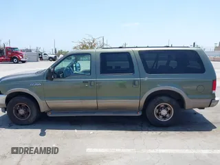 2001 Ford Excursion Limited z VIN 1FMNU42S91EA39377, wystawiony jako IAAI lot #42359734 z przebiegiem 156 168 mil mil oraz . Historia ofert i sprzedaży dostępna na DreamBid. Obrazek 15.