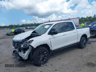 2024 Honda Ridgeline Sport with VIN 5FPYK3F14RB011166, listed as a IAAI auction lot 42591313 with 5,175 mi miles and . Bid and sale history available at DreamBid. Image 17.