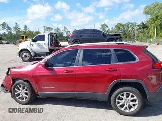 2016 Jeep Cherokee 75th Anniversary с VIN 1C4PJLCS4GW362852, выставлен на аукционе IAAI как лот 41429537 с пробегом 86 567 миль миль и . История ставок и продаж доступна на DreamBid. Изображение 15.