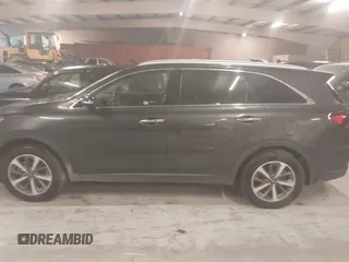 2019 Kia Sorento EX Sport V6 with VIN 5XYPH4A54KG493932, listed as a IAAI auction lot 41923939 with 119,427 mi miles. Bid and sale history available at carsss.com. Image 14.