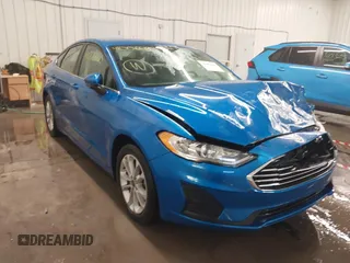 2020 Ford Fusion SE with VIN 3FA6P0HD5LR235436, listed as a IAAI auction lot 41006660 with 60,207 mi miles. Bid and sale history available at carsss.com. Image 1.