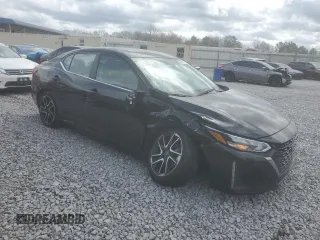 2024 Nissan Sentra SR z VIN 3N1AB8DV0RY317298, wystawiony jako Copart lot #49579515 z przebiegiem 14 234 mil mil oraz Szkoda całkowita • Salvage title. Historia ofert i sprzedaży dostępna na DreamBid. Obrazek 4.