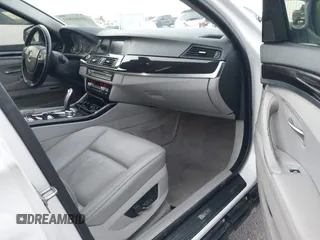 2011 BMW 5 Series 535i xDrive with VIN WBAFU7C59BC877714, listed as a IAAI auction lot 41491893 with 107,373 mi miles. Bid and sale history available at carsss.com. Image 5.