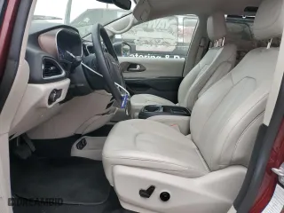2021 Chrysler Voyager LXI with VIN 2C4RC1DG9MR546027, listed as a Copart auction lot 72005114 with 56,088 mi miles and Salvage Title. Bid and sale history available at carsss.com. Image 7.