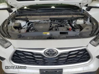2023 Toyota Highlander L with VIN 5TDKDRBH9PS028911, listed as a Copart auction lot 62825255 with 31,721 mi miles and Salvage title. Bid and sale history available at DreamBid. Image 12.