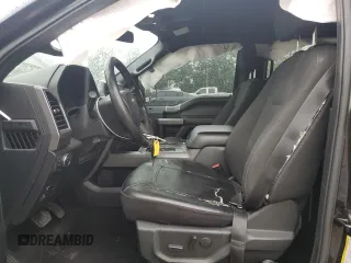 2019 Ford F-150 XL z VIN 1FTEW1EP0KKD85910, wystawiony jako Copart lot #58372025 z przebiegiem 138 722 mil mil oraz Szkoda całkowita • Salvage title. Historia ofert i sprzedaży dostępna na DreamBid. Obrazek 7.
